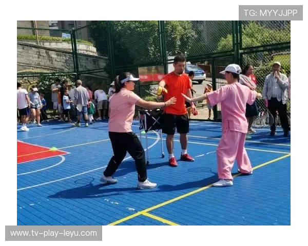 网球赛事社区活动与学校合作带动基层运动普及