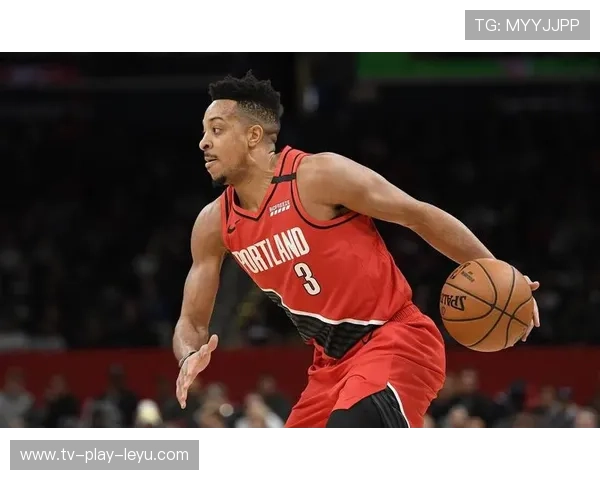 季后赛“炸裂表现”TOP10，回顾那些令人肾上腺素飙升的瞬间！